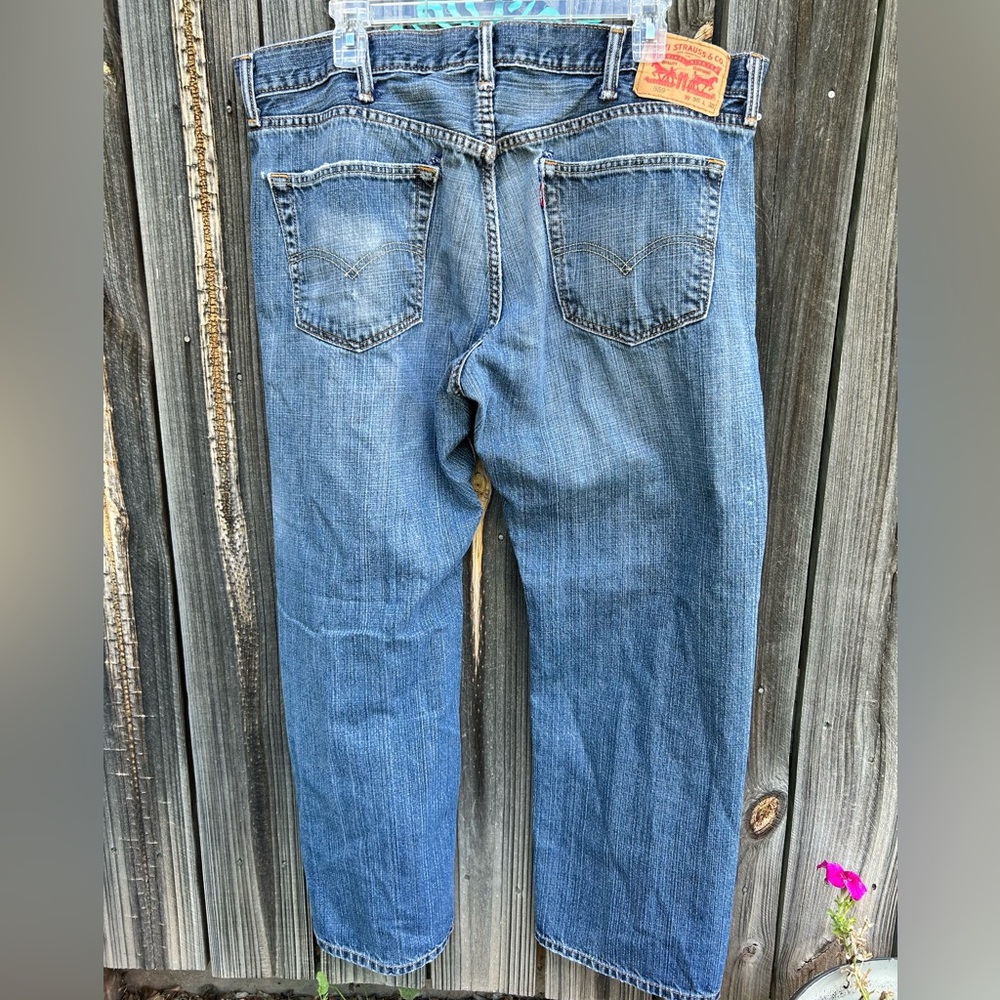 Levi's 559 Relaxed Fit Jeans - Picture 2 of 10